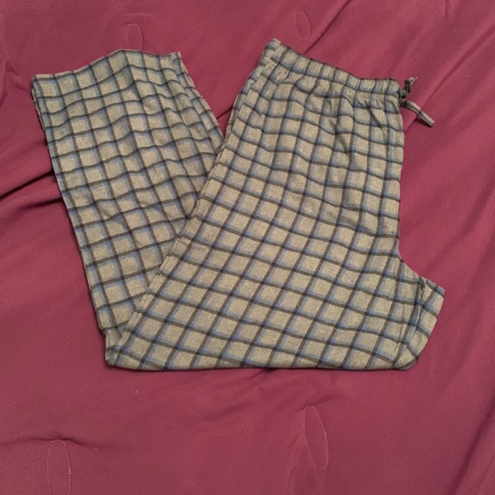 St. John’s Bay pajama pants size L NWT